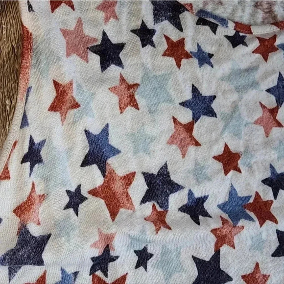 C&C California Linen Red White & Blue Stars Patriotic Tank Top Plus Size 1X 2X - Picture 2 of 7